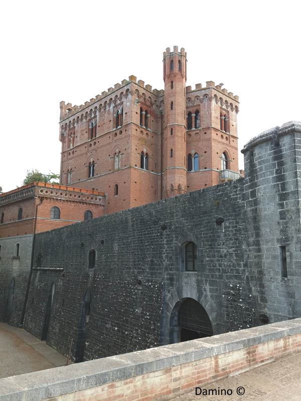 CASTELLO DI BROLIO: CASTELLO 4